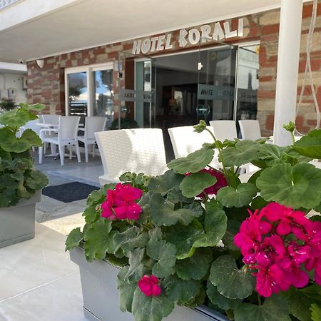 Korali Hotel Paralía Exteriör bild